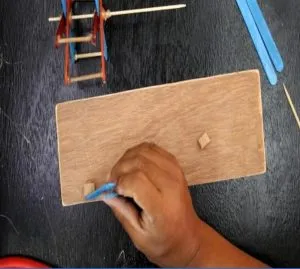 How To Make A Charkha Working Model